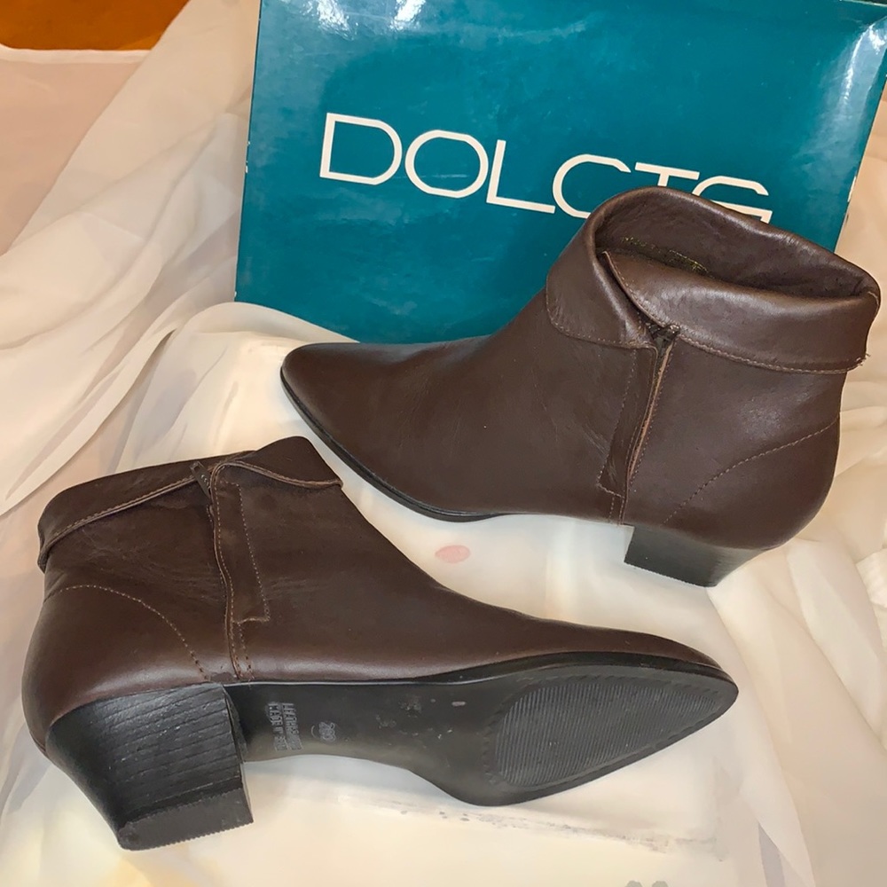 Never used Dolcis Booties in original box